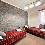 Retro Aparthotel