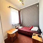 Retro Aparthotel 3*