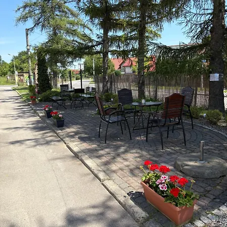 Retro מלון דירות 3*