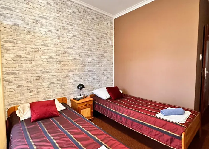 Retro Hotel apartamentowy 3*